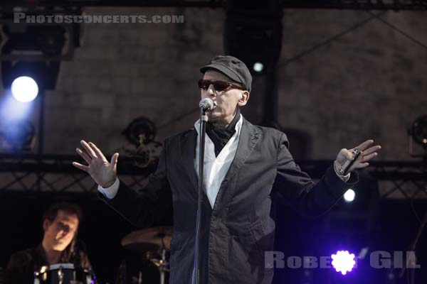 ALAIN BASHUNG - 2008-07-11 - LA ROCHELLE - Grande Scene St Jean d'Acre - Alain Baschung